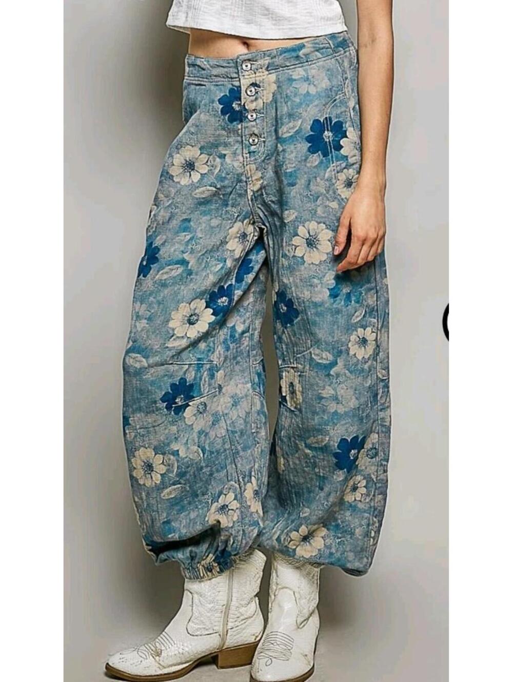 POL NWT Wide-Leg Indigo Floral Lace Floral Lightweight Jeans Size Small